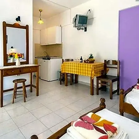 Hotel Evi And